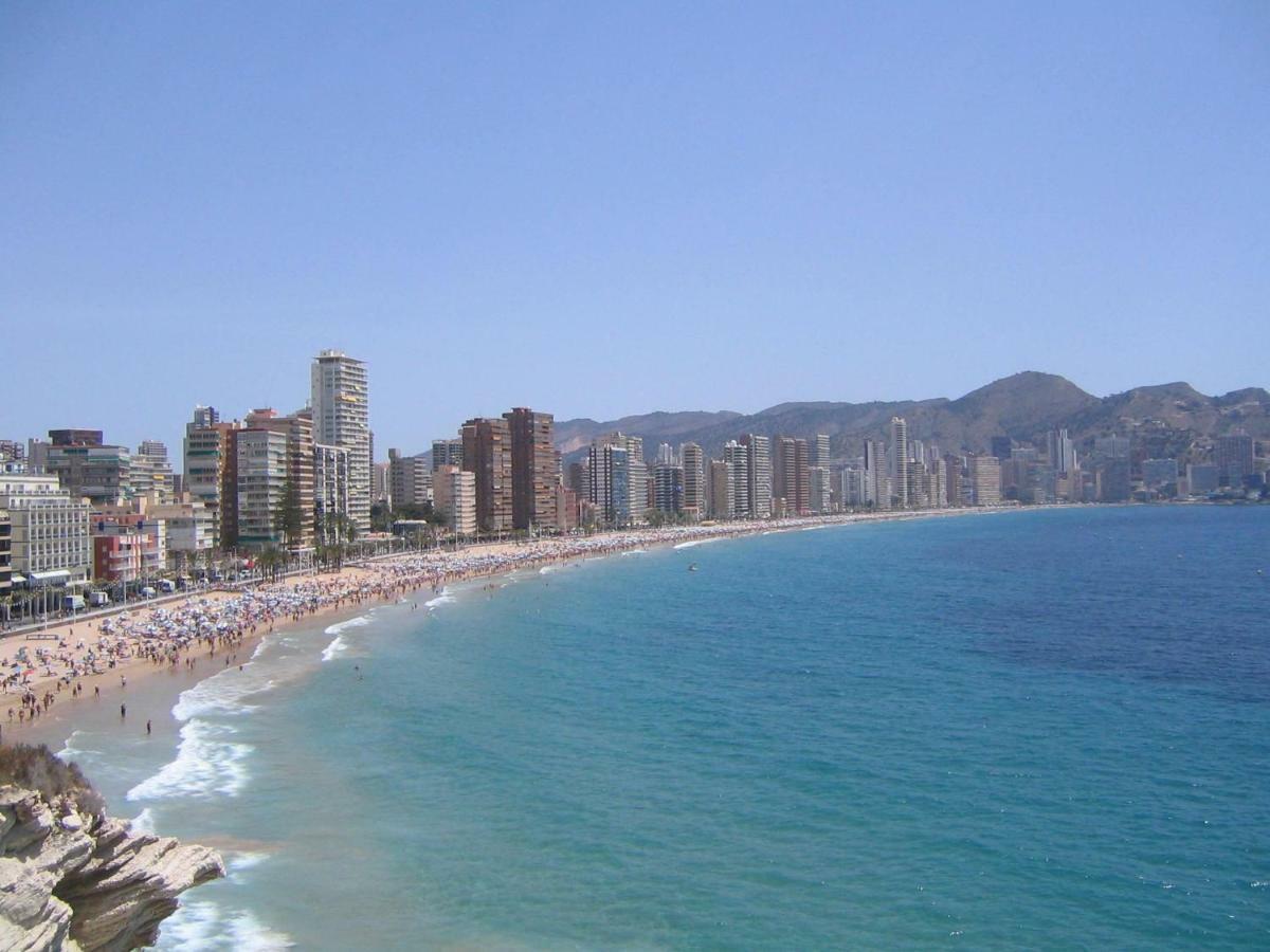 Apartament Costa Rica 2, 150 Meters To The Beach 베니돔 외부 사진